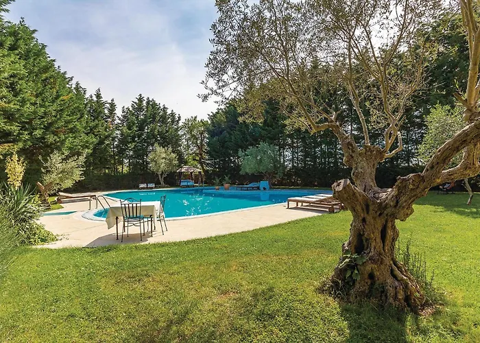 Gorgeous In With Wifi